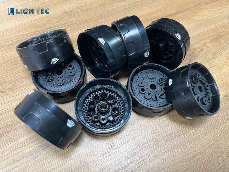 注塑件圓弧形外殼UV噴碼機打樣效果